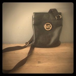 Michael Kors small messenger bag